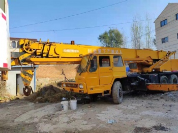 Kato 25ton Truck Crane