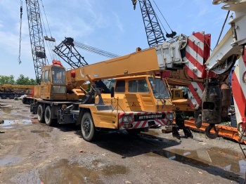 Kato 25ton Truck Crane