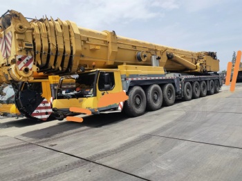 2009 Liebherr 500ton Truck Crane