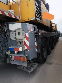 2009 Liebherr 500ton Truck Crane